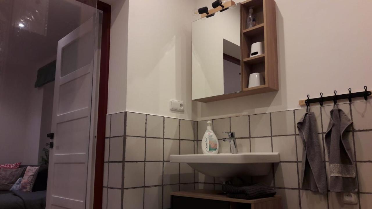 Chaloupka Pod Kanci Stezkou Nova Ves nad Nisou Exteriér fotografie